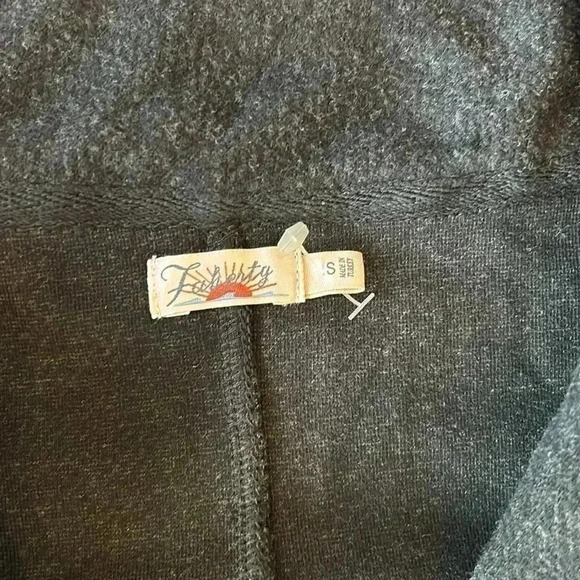 Faherty Women's Legend Lounge Half Zip Sweatshirt - Picture 4 of 7